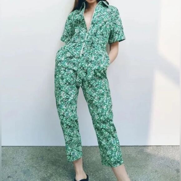 Zara Women’s Jumpsuit Green Floral Print Zip Front Short Sleeves size XS - Picture 9 of 9